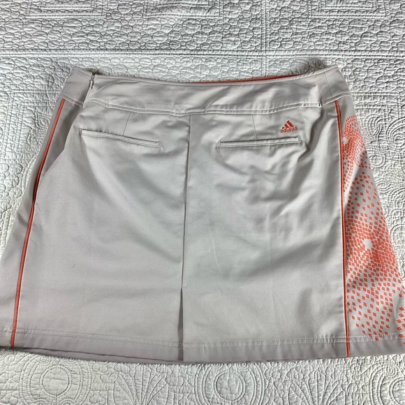 Adidas Floral Golf Tennis Skort Women’s Size 12. Tan & Orange Floral Print. - Picture 2 of 8